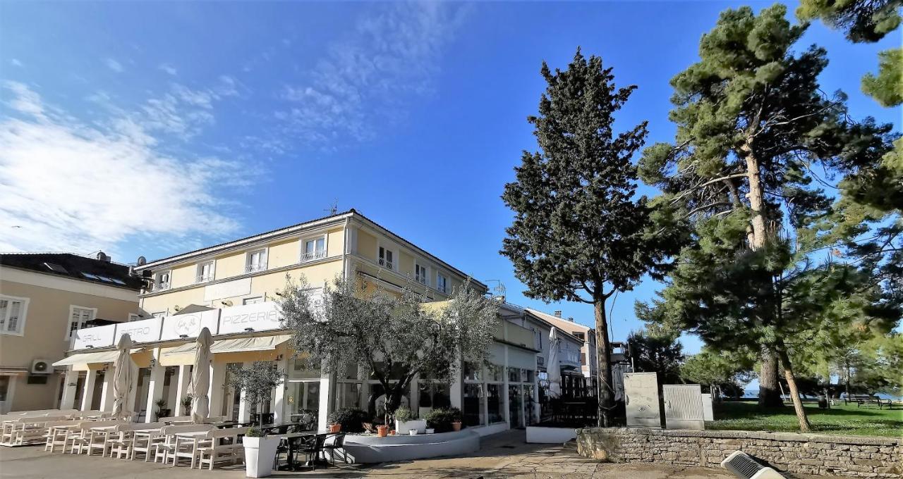 Lora Deluxe Superior 5 Star Apartment, Your Piece Of Heaven By The Sea & Park With Sea & Park View Novigrad Istria Εξωτερικό φωτογραφία